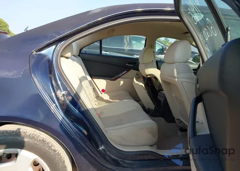 2008 Pontiac G6 Value Leader z USA, uszkodzony, nr VIN 1G2ZF57B284256899